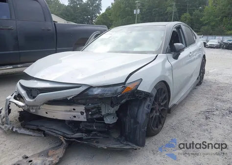 2021 Toyota Camry Trd z USA, uszkodzony, nr VIN 4T1KZ1AK9MU057604